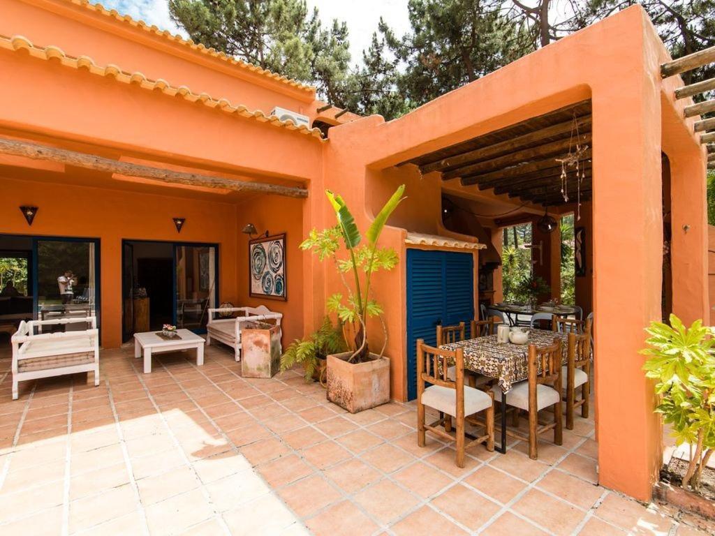 Pousada Lotus Verde - Spacious 6 Bedroom In Aroeira - Pool Table And Private Pool