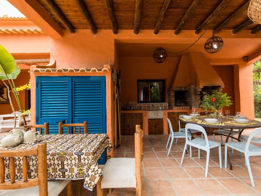 Villa Lotus Verde - Spacious 6 Bedroom In Aroeira - Pool Table And Private Pool *