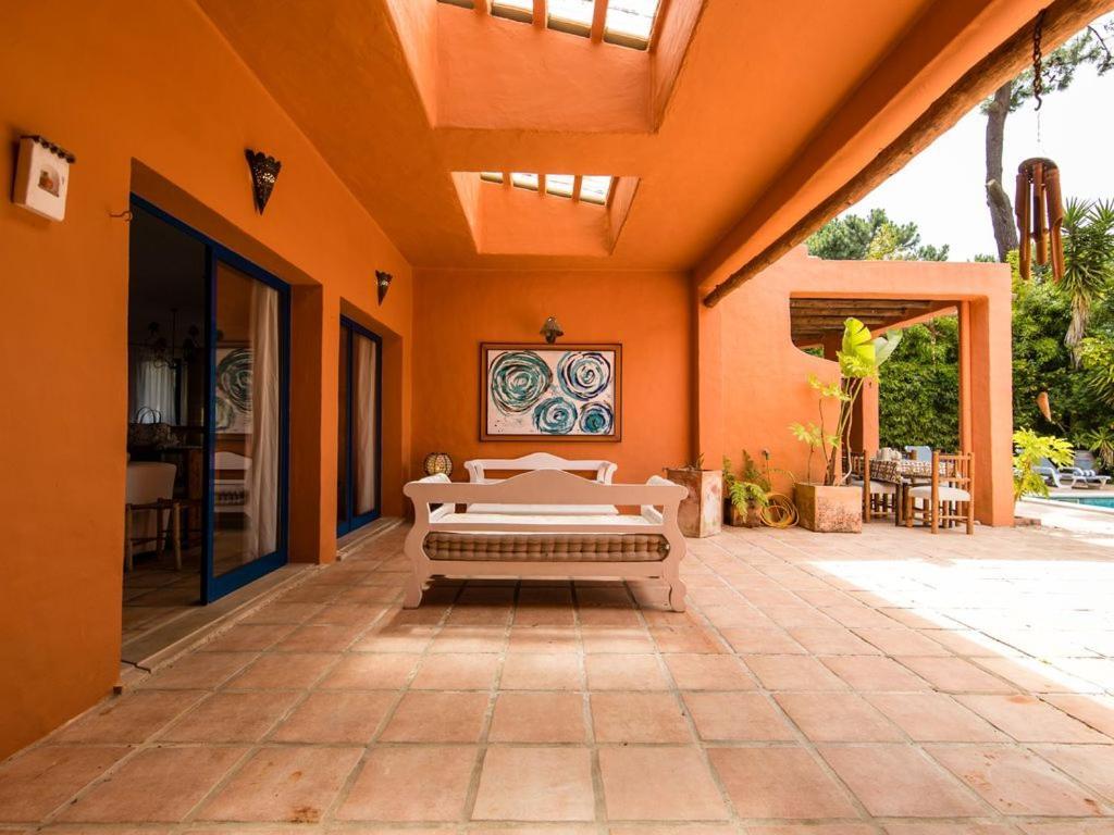 Villa Lotus Verde - Spacious 6 Bedroom In Aroeira - Pool Table And Private Pool Lisbon