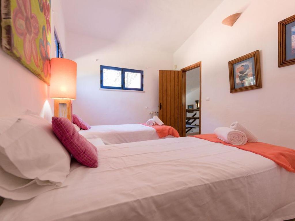 Lotus Verde - Spacious 6 Bedroom In Aroeira - Pool Table And Private Pool * Lisbon